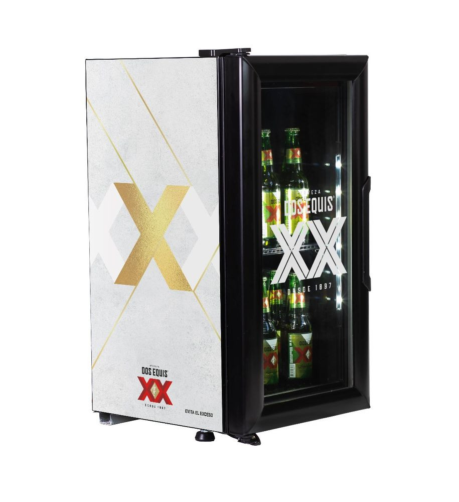 Frigobar cervecero Imbera con capacidad de 24 botellas y diseño Dos EquisConcreto- CCV-24